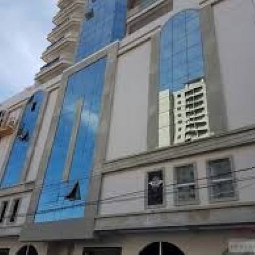 Apartamento  3 dormitorios com vista pro mar